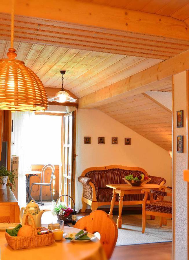 Ferienwohnungen Haus "Wildschuetz" Frauenau Dış mekan fotoğraf